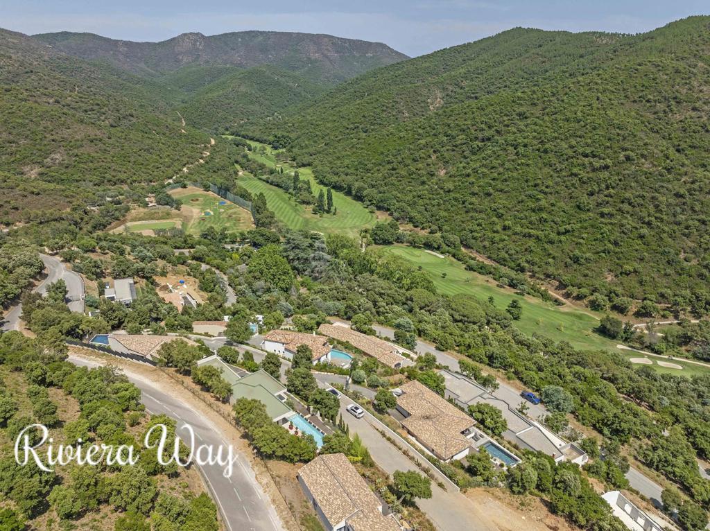 6 room villa in La Londe-les-Maures, photo #6, listing #103467420