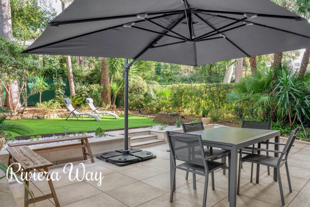 3 room apartment in Cannes, photo #2, listing #106324890