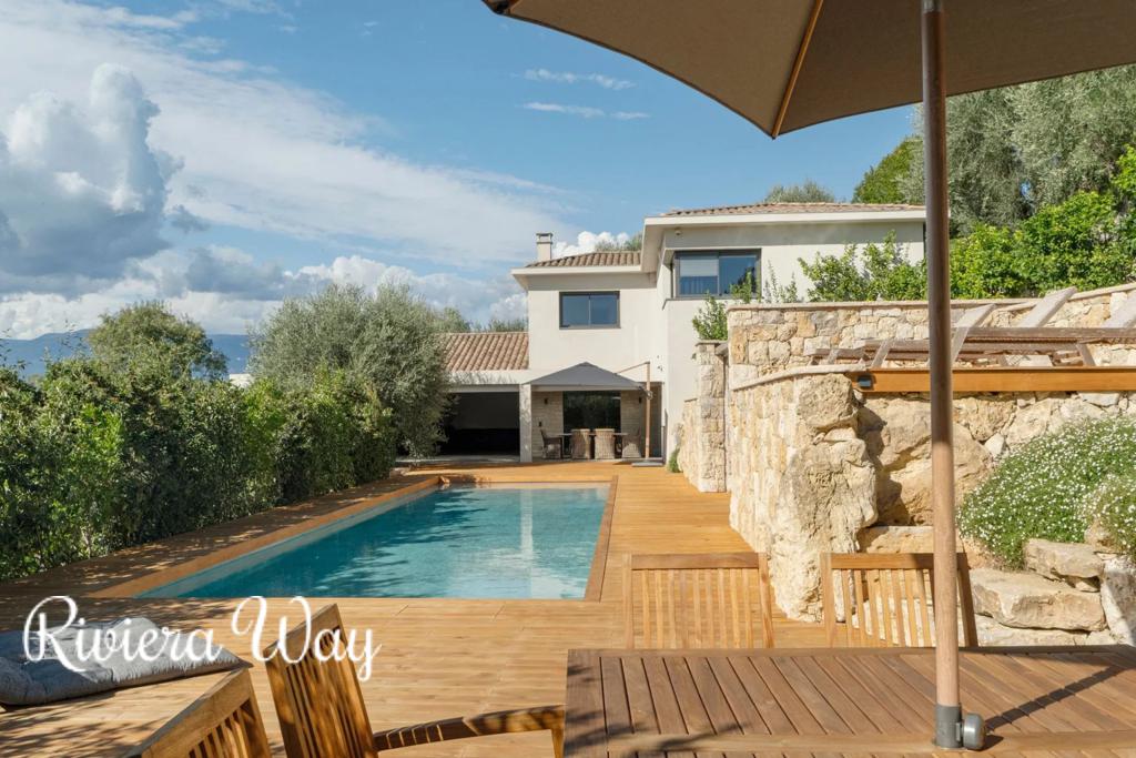 7 room villa in Mougins, photo #4, listing #104262984
