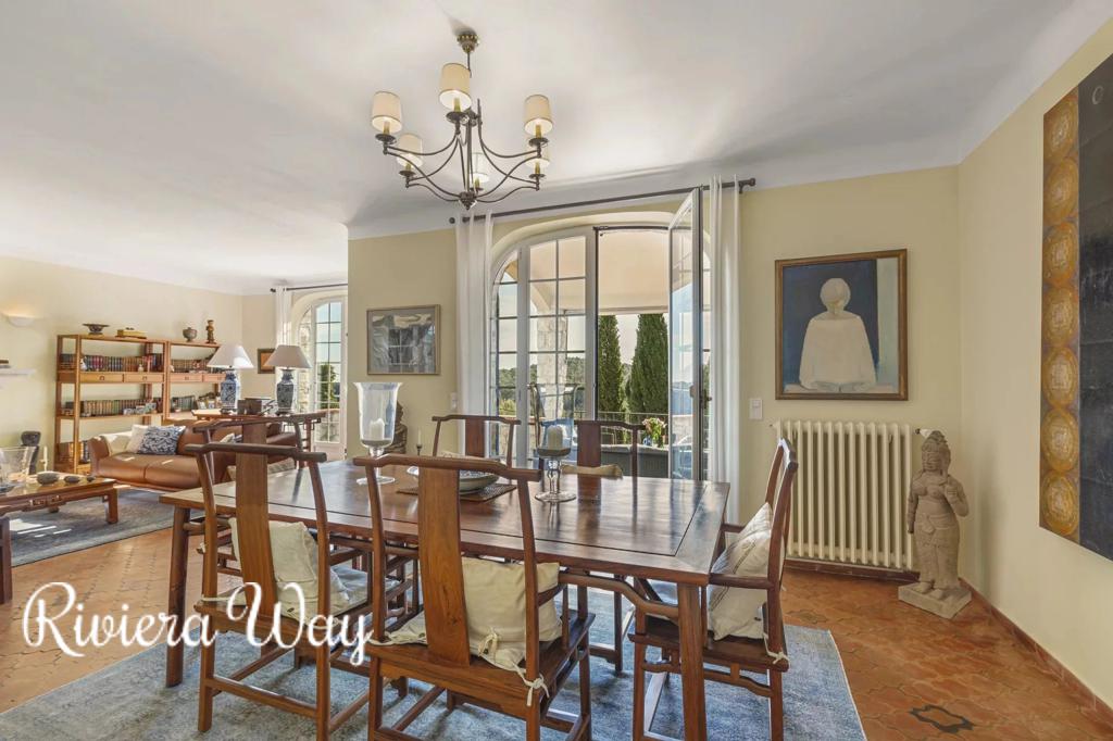 7 room villa in Tourrettes-sur-Loup, photo #2, listing #103498122