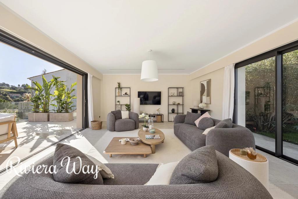 7 room villa in Saint-Paul-de-Vence, photo #7, listing #106093344