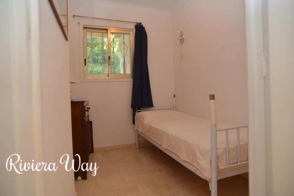 6 room apartment in Menton, 80 m², photo #8, listing #103066278