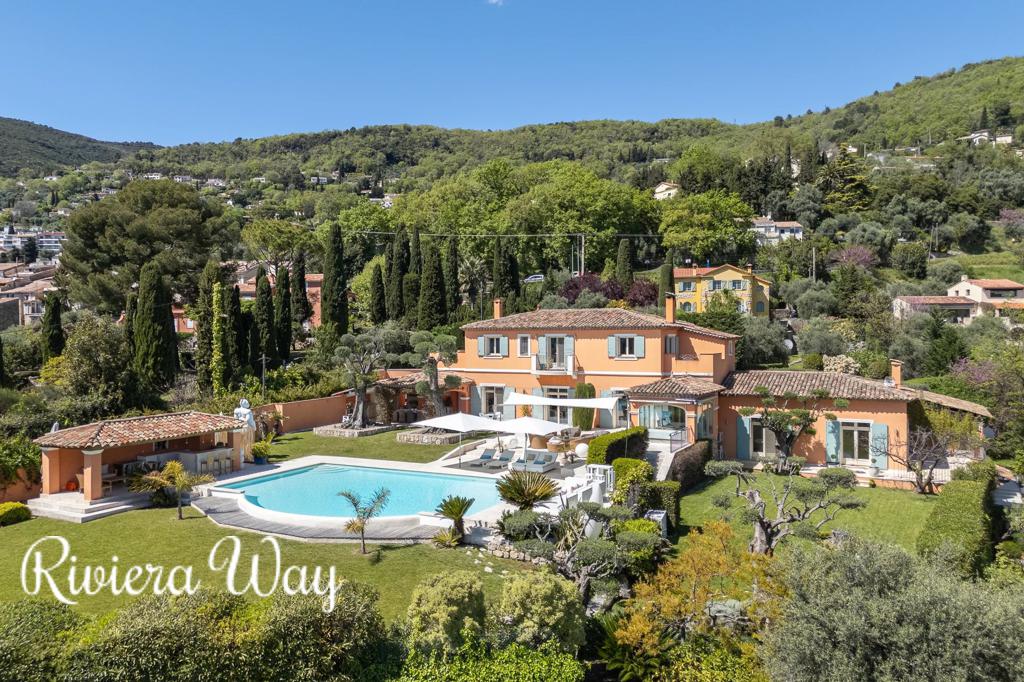 14 room villa in Grasse, photo #5, listing #102971064