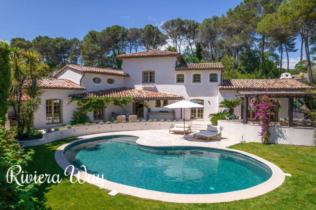 Villa in Mougins, 323 m², photo #1, listing #104270796