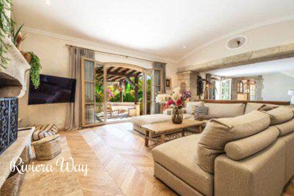 Villa in Mougins, 323 m², photo #2, listing #104270796