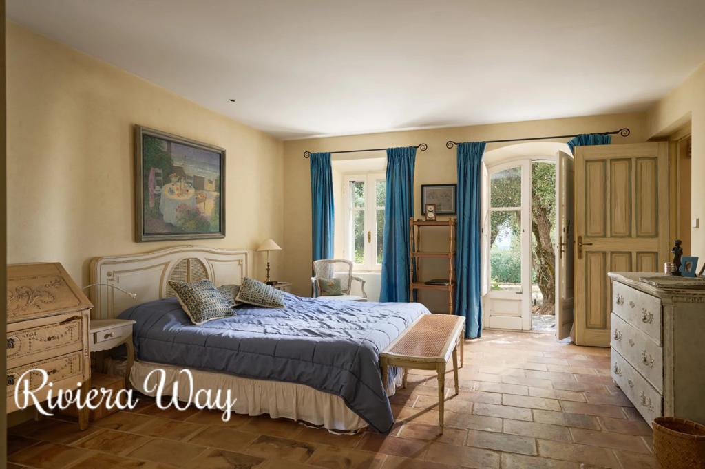 10 room villa in Mougins, photo #7, listing #105441966