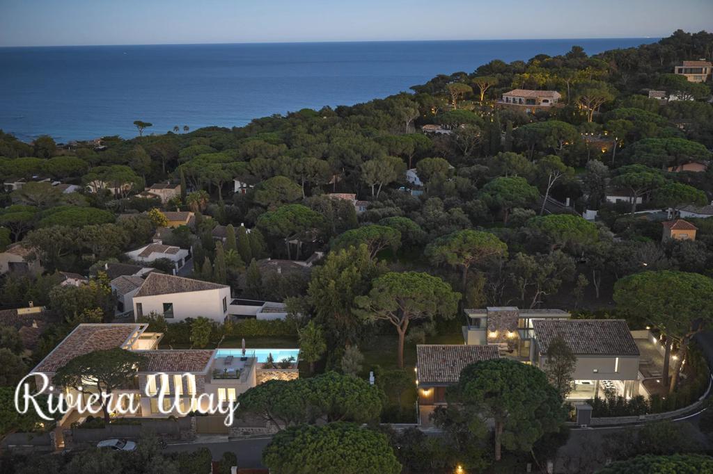 12 room villa in Saint-Tropez, photo #10, listing #98945112