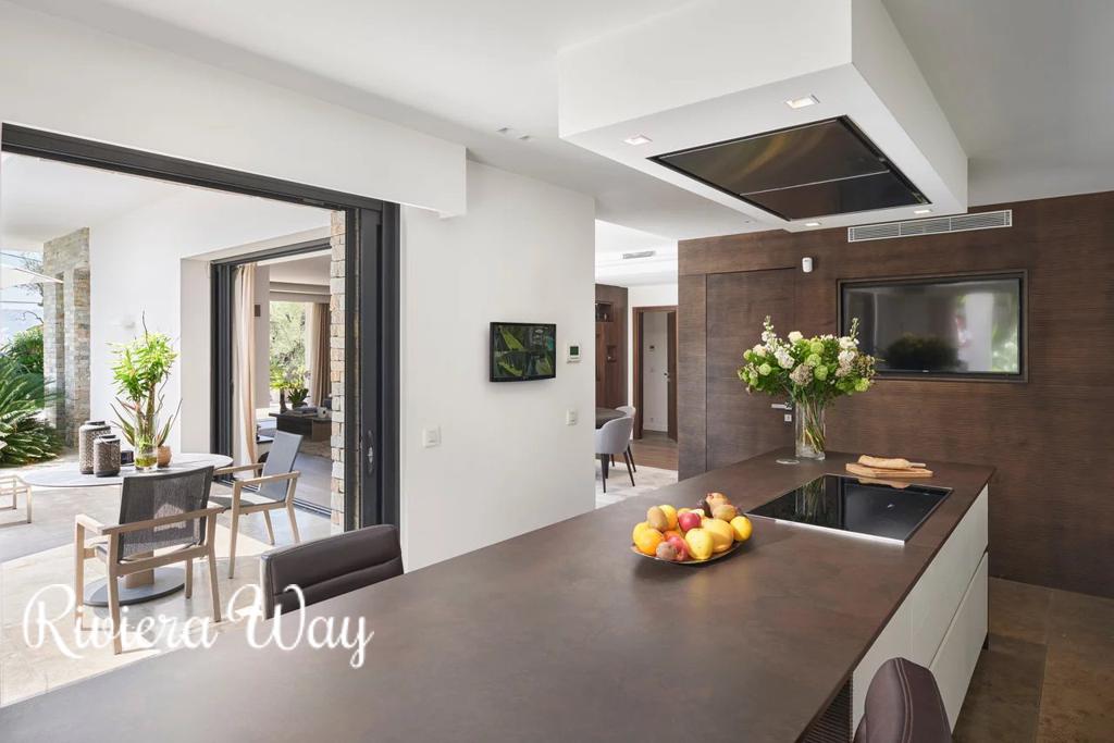 6 room villa in Juan-les-Pins, photo #6, listing #95478012