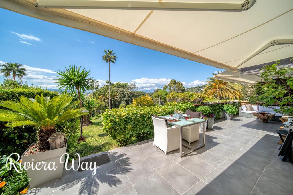 3 room apartment in Cannes, photo #4, listing #106111824