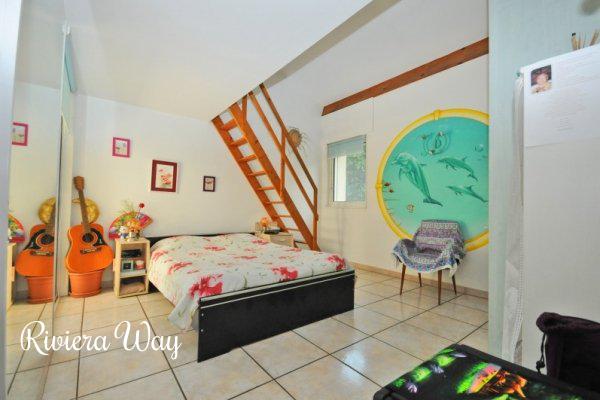 6 room villa in Saint-Paul-de-Vence, 166 m², photo #7, listing #64995294