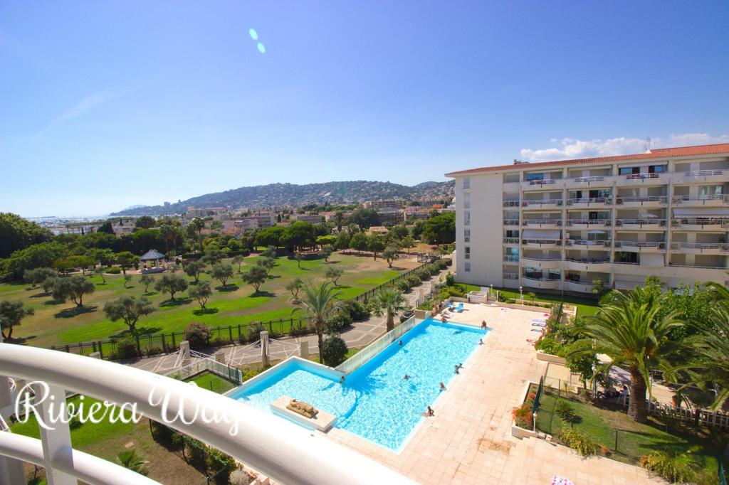 2 room apartment in Juan-les-Pins, photo #4, listing #83426952