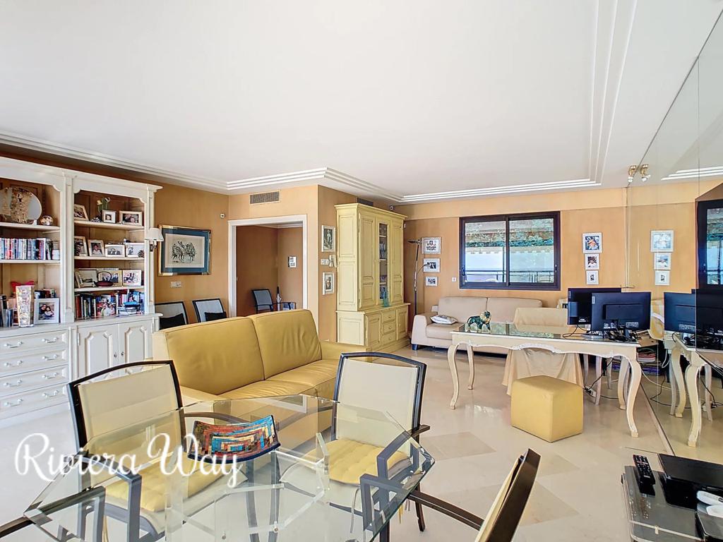 3 room apartment in Golf Juan, photo #1, listing #103614378