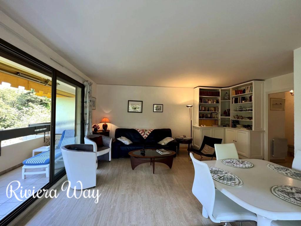 3 room apartment in Juan-les-Pins, photo #5, listing #95630220