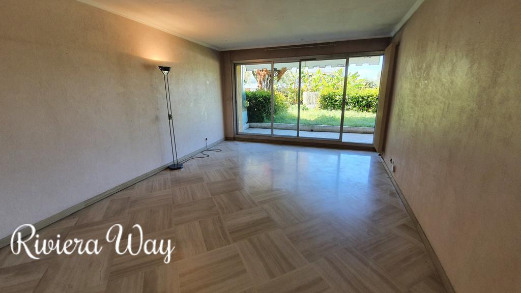 Apartment in Nice, 52 m², photo #1, listing #80768604