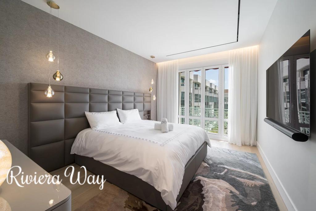 5 room apartment in Cannes, photo #6, listing #103420590