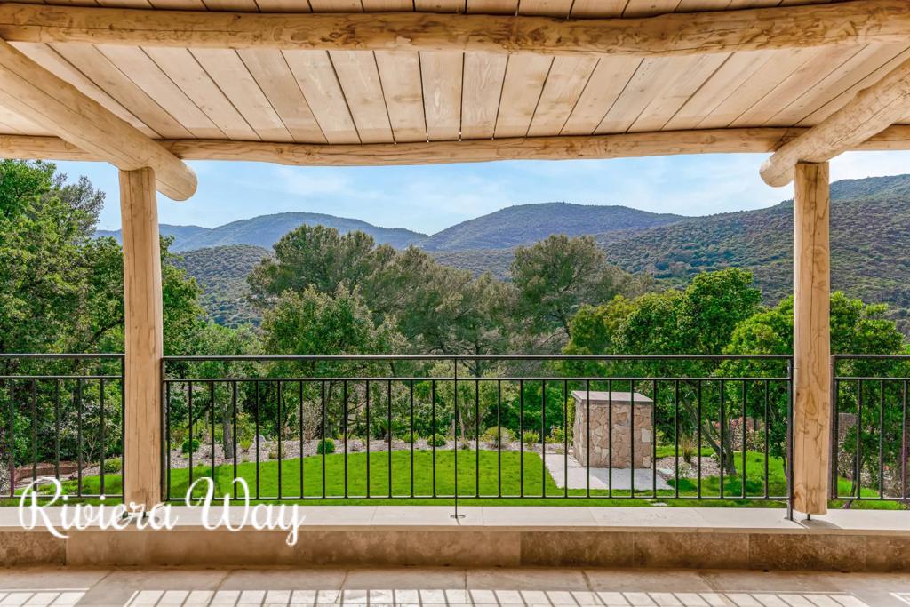 6 room villa in La Croix-Valmer, photo #4, listing #106276254