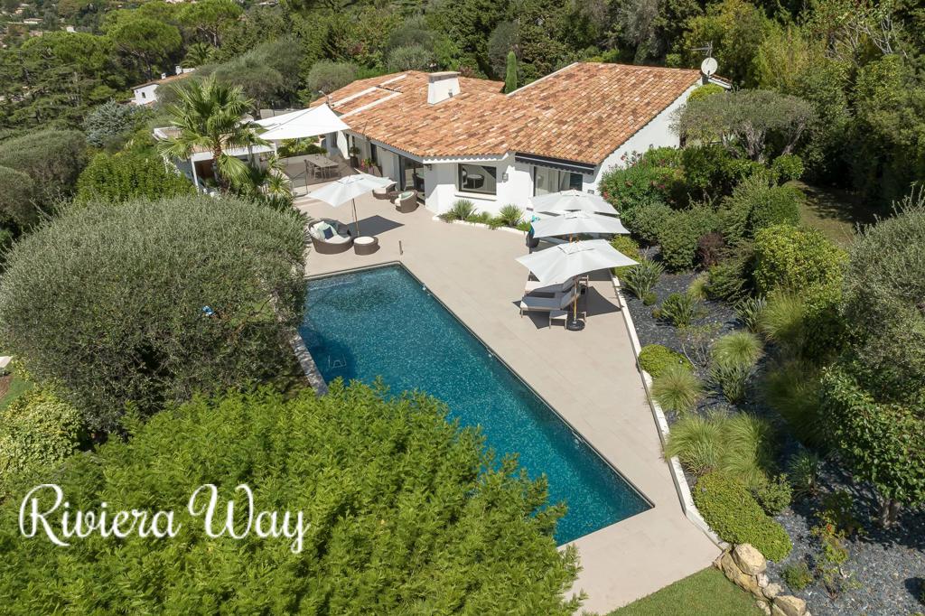 8 room villa in Mougins, photo #4, listing #90445614