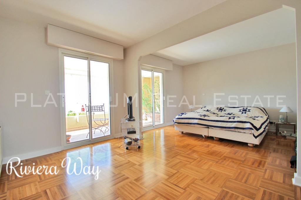 5 room villa in Cap d'Ail, photo #3, listing #78852858