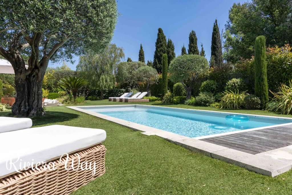 7 room villa in Mougins, photo #8, listing #103121466