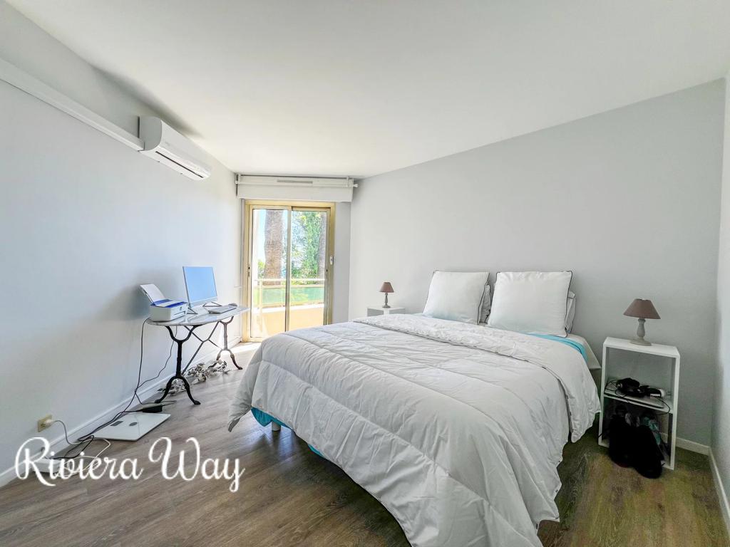 3 room apartment in Port Palm Beach, photo #6, listing #103135200