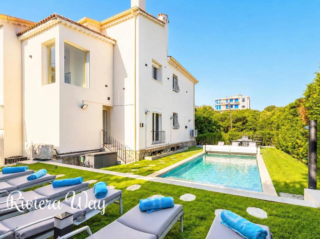8 room apartment in Juan-les-Pins, photo #5, listing #106787478