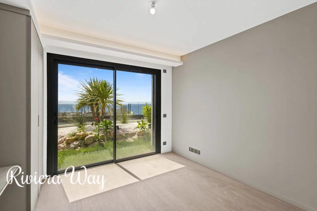 5 room new home in Cap d'Ail, photo #1, listing #102971274