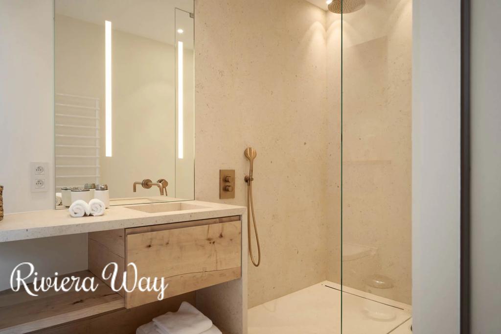 9 room villa in Ramatyuel, photo #1, listing #103938240