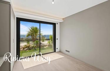 5 room new home in Cap d'Ail