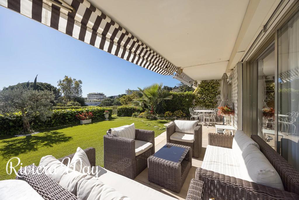 3 room apartment in Cannes, photo #4, listing #105951636