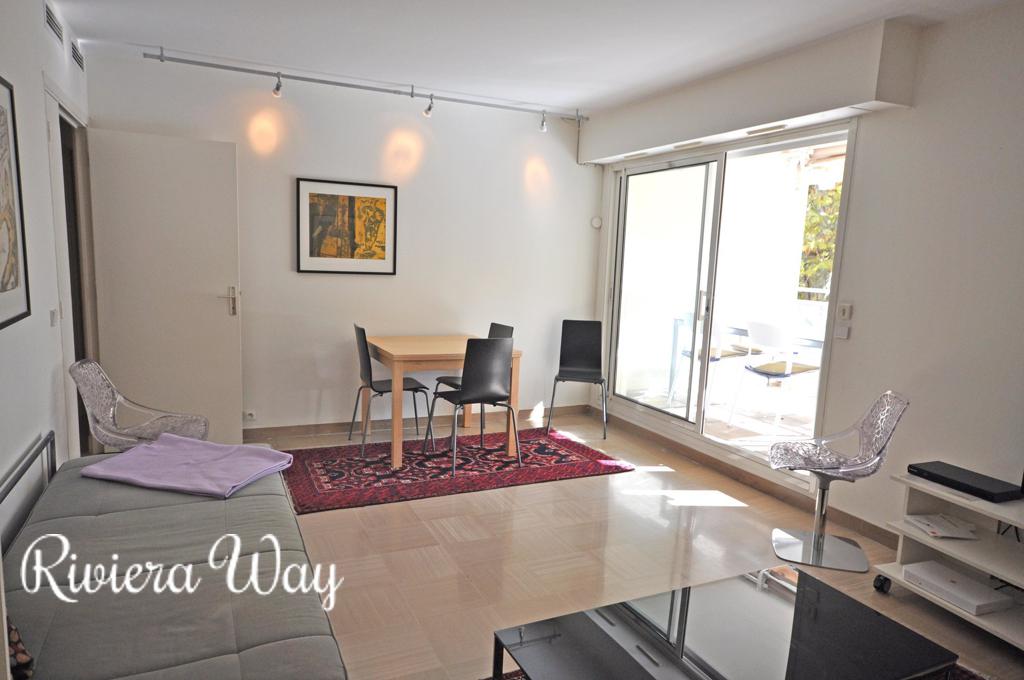 Apartment in Cannes, 53 m², photo #5, listing #80802120