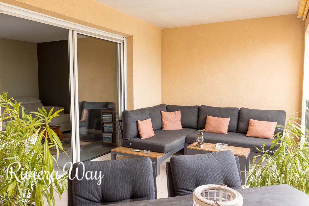 3 room apartment in Antibes, photo #6, listing #107146872