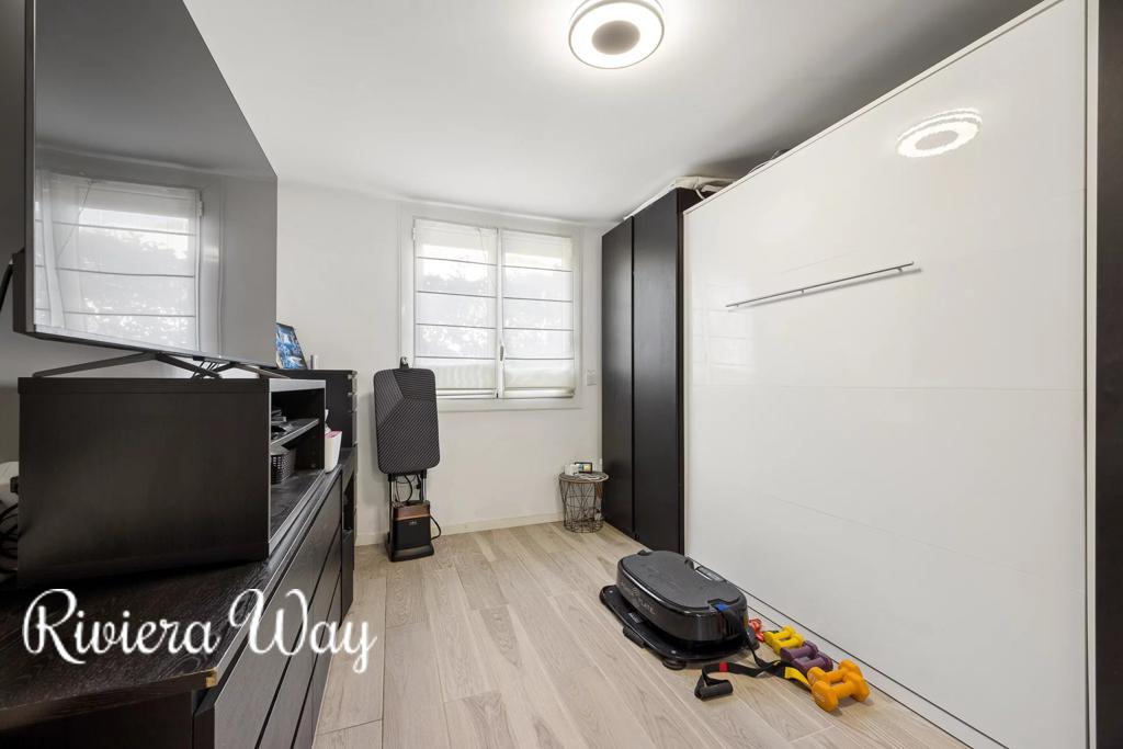 4 room apartment in Beaulieu-sur-Mer, photo #9, listing #106197630