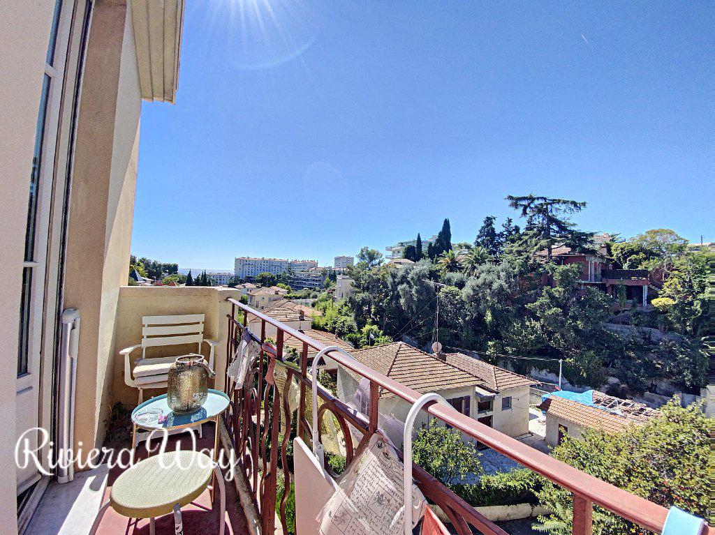 Apartment in Nice, 65 m², photo #1, listing #80861886