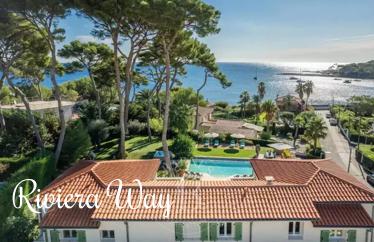 8 room villa in Antibes, 350 m²