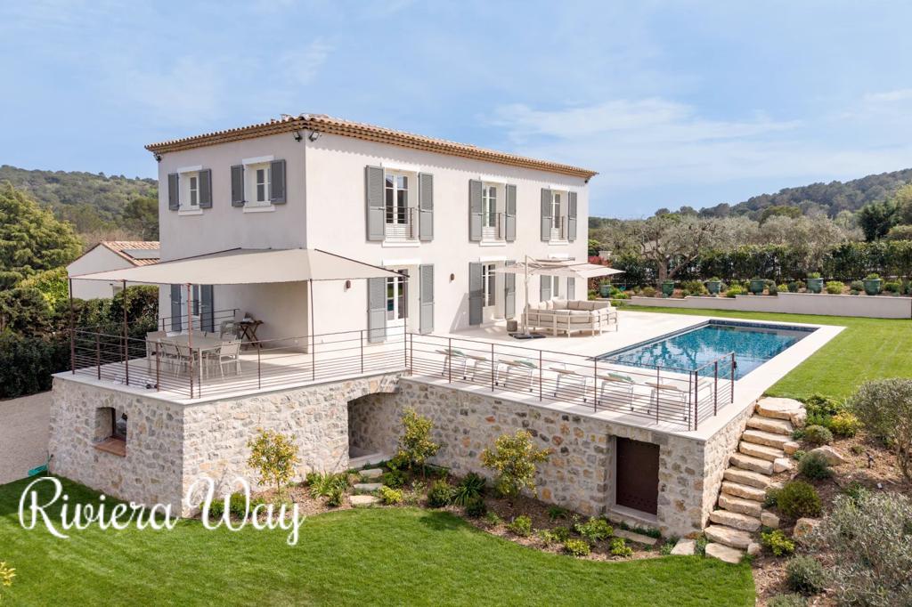 5 room villa in Mougins, photo #1, listing #107101806