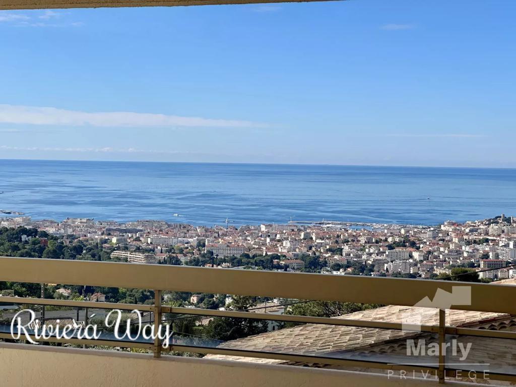 4 room apartment in Le Cannet, photo #1, listing #99135834