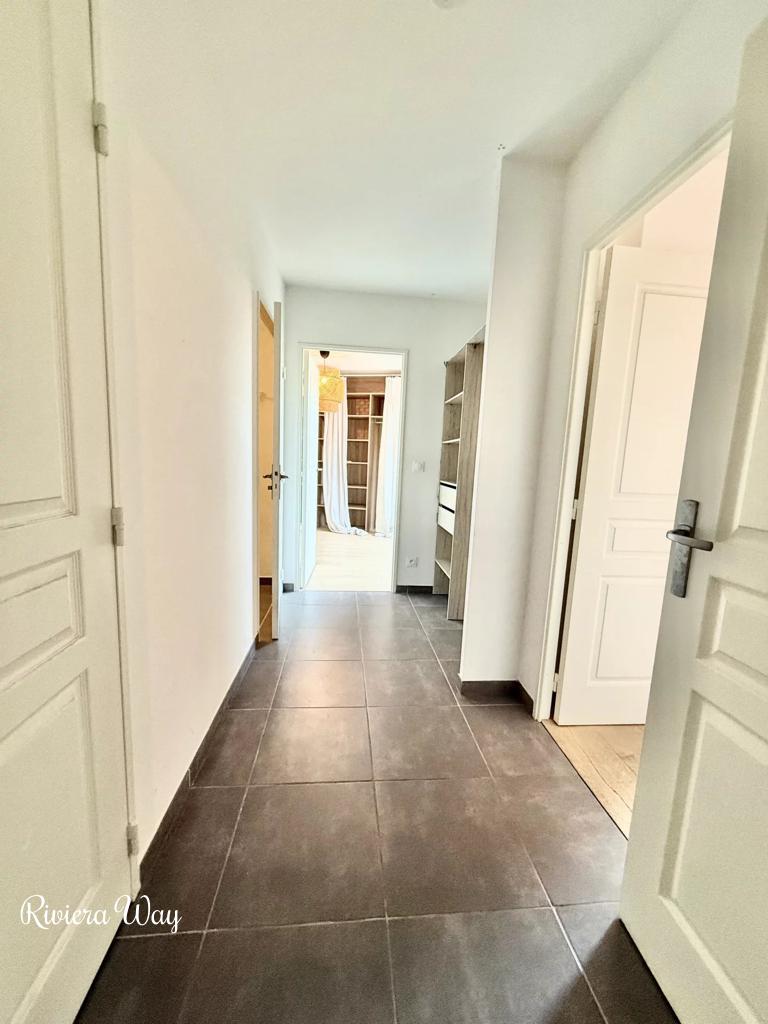 3 room apartment in Antibes, photo #6, listing #105222222
