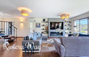 5 room apartment in Le Cannet