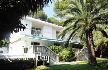 Villa in Cap d'Antibes, 160 m²