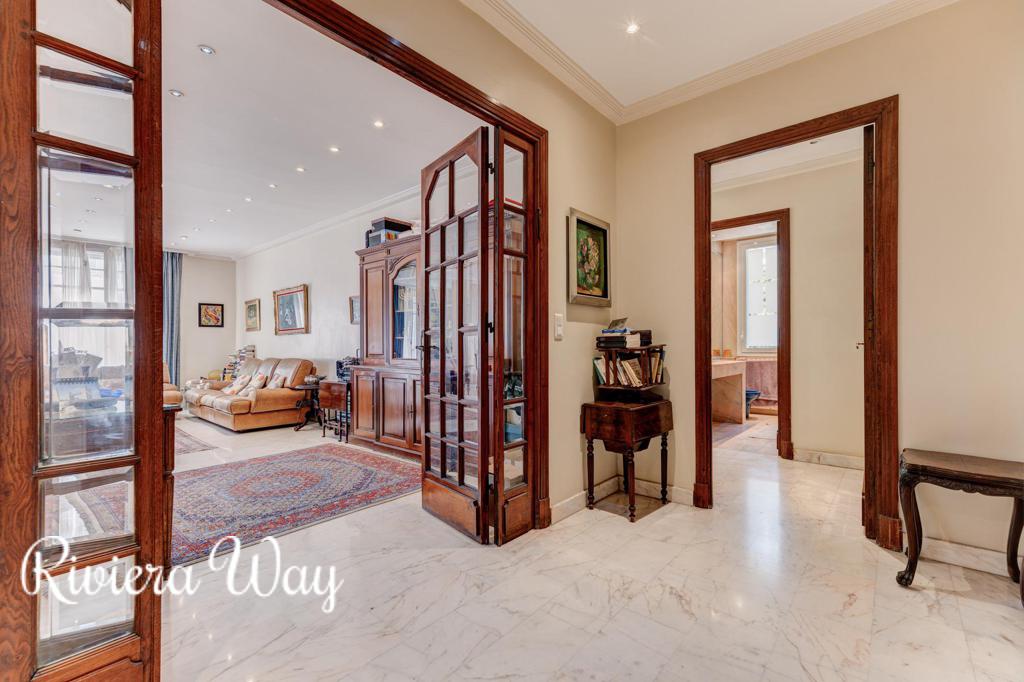 4 room apartment in Le Carré d'Or, 141 m², photo #4, listing #106035552