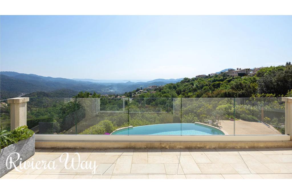 5 room villa in Mandelieu-la-Napoule, photo #1, listing #103125708