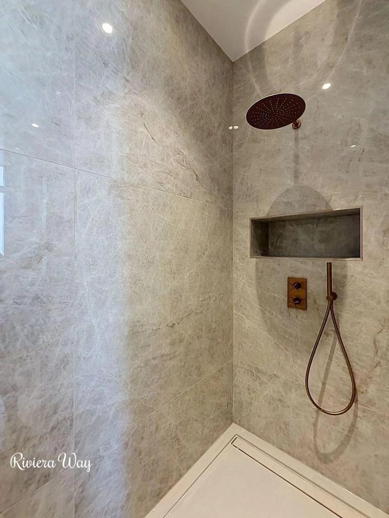 3 room apartment in Cannes, photo #10, listing #107063880
