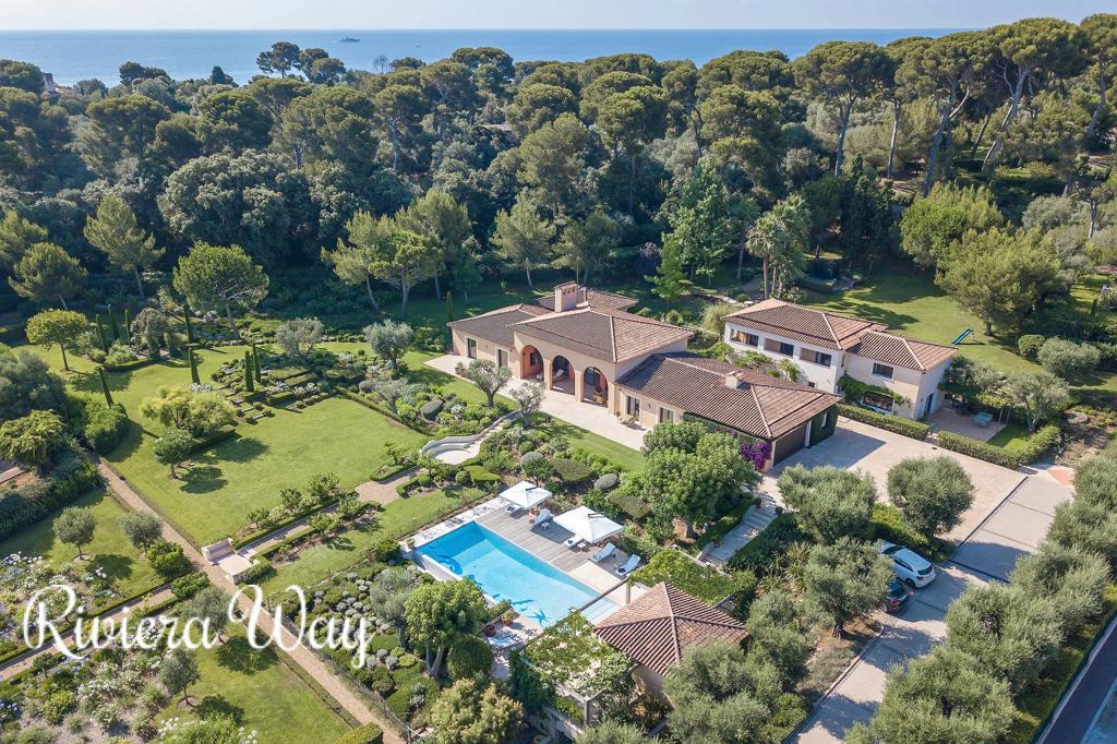 12 room villa in Cap d'Antibes, photo #7, listing #90758010