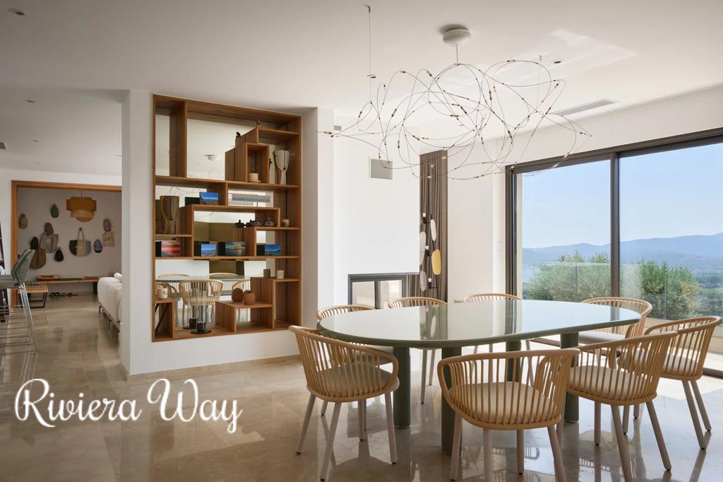 6 room villa in Grimaud, photo #7, listing #106650348