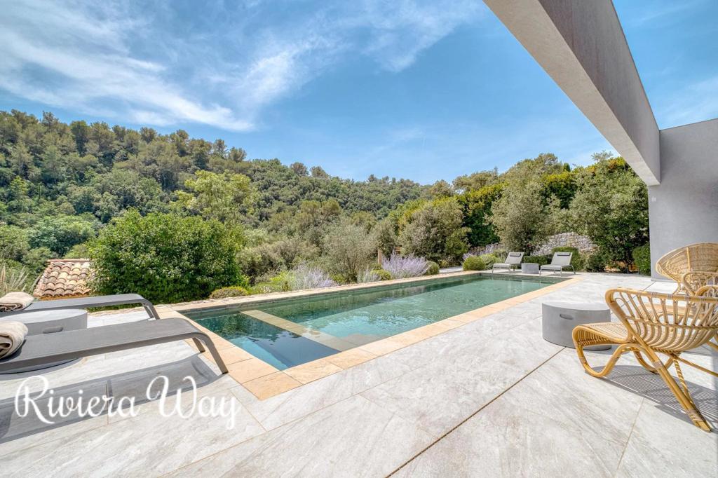 Villa in Valbonne, photo #2, listing #106437030