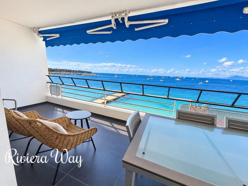 3 room apartment in Juan-les-Pins, photo #3, listing #83212584