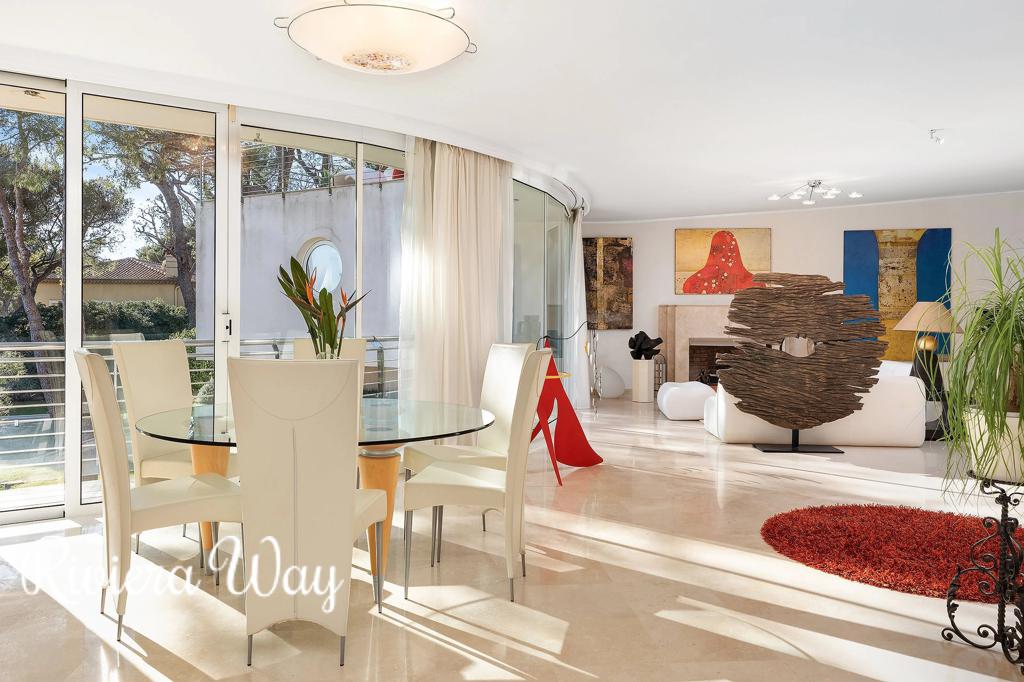 Villa in Villefranche-sur-Mer, photo #4, listing #78805188