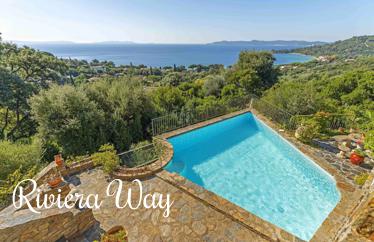 7 room villa in Le Lavandou