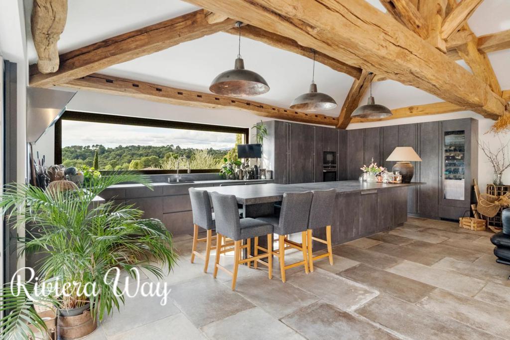 7 room villa in Mougins, photo #2, listing #104262984