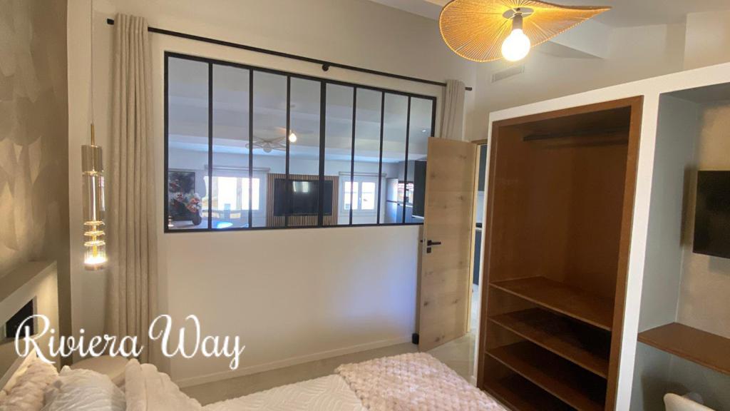2 room apartment in Nice, 45 m², photo #7, listing #107062620